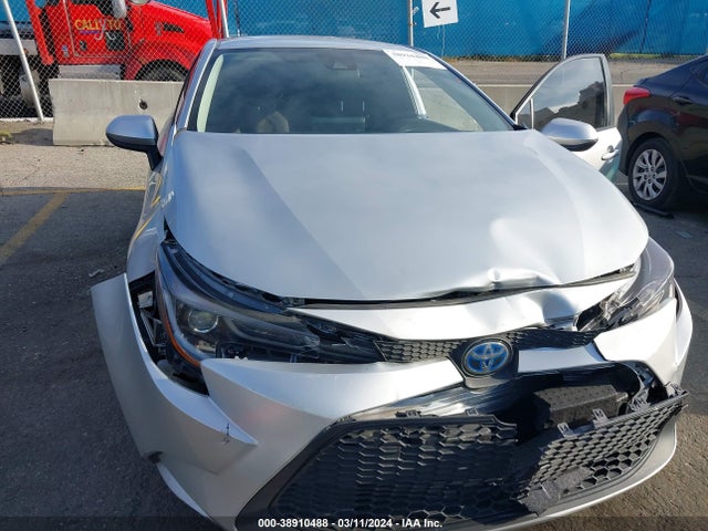 Toyota Corolla Hybrid Le 2022 JTDEAMDE4N3009466 Image 6