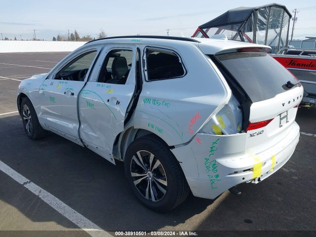 YV4L12RK1P1374144 Volvo Xc60 B5 Core