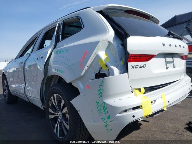 YV4L12RK1P1374144 Volvo Xc60 B5 Core