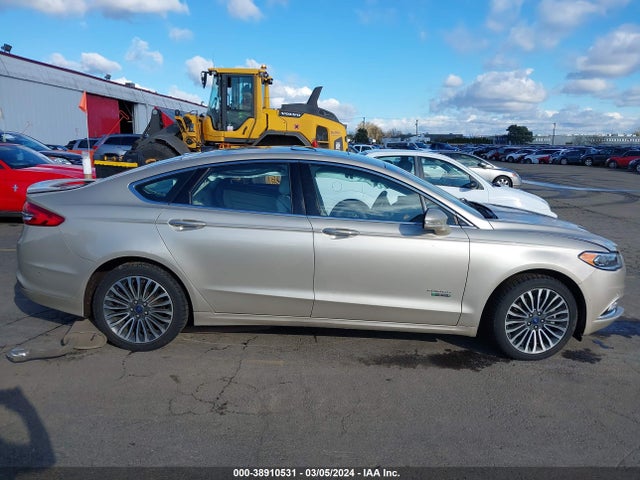 Ford Fusion Energi Platinum 2017 3FA6P0SU5HR354748 Image 12