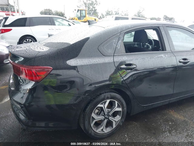KIA Forte Lxs 2020 3KPF24AD2LE174709 Image 6
