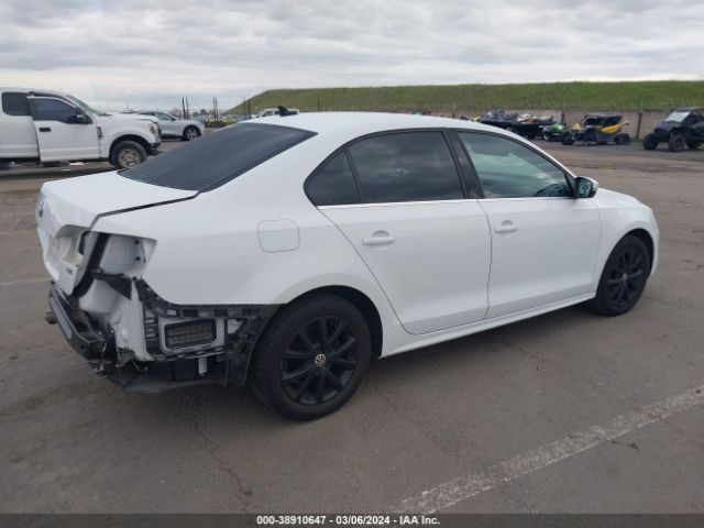 3VWD17AJ5EM314212 Volkswagen Jetta 1.8t Se