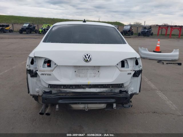 3VWD17AJ5EM314212 Volkswagen Jetta 1.8t Se