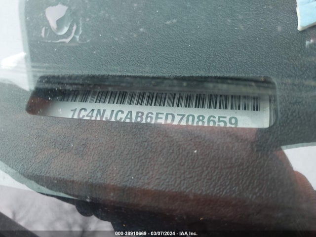 1C4NJCAB6ED708659 Jeep Compass Sport/north