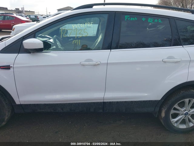 Ford ESCAPE SE 2018 1FMCU0GD8JUD60939 Image 14