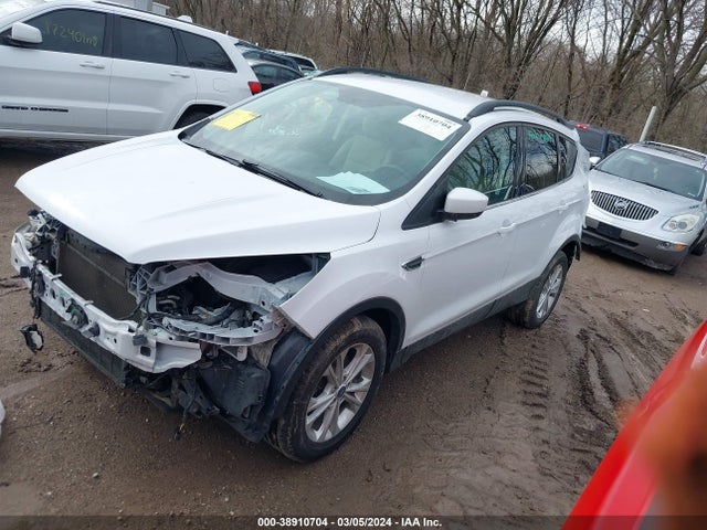 Ford ESCAPE SE 2018 1FMCU0GD8JUD60939 Image 2