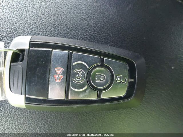 2FMPK4J86JBB27657 Ford EDGE SEL