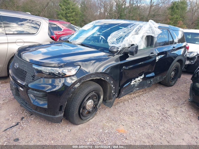 Ford Police Interceptor Utility 2020 1FM5K8AW0LGC64313 Image 2