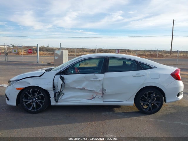 Honda Civic Sport 2019 19XFC2F82KE001946 Image 14