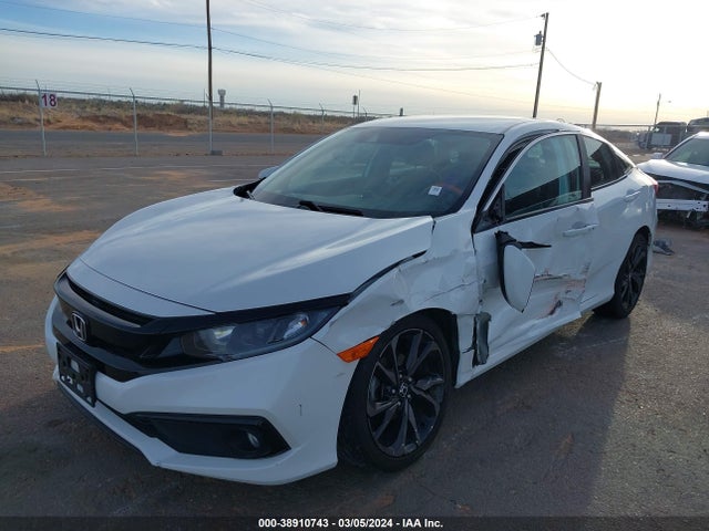 Honda Civic Sport 2019 19XFC2F82KE001946 Image 2