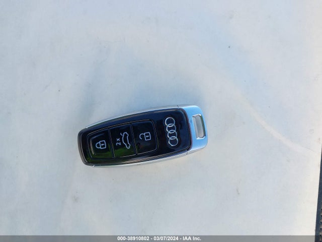 WA1LAAGEXNB022014 Audi E-tron Premium Plus Quattro