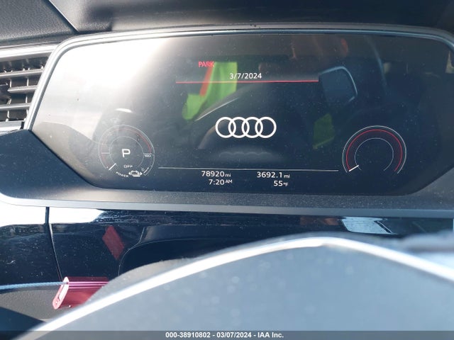 WA1LAAGEXNB022014 Audi E-tron Premium Plus Quattro