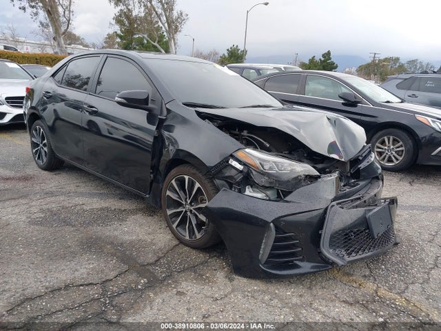 Toyota COROLLA SE 2018 2T1BURHE3JC021773 Image 1