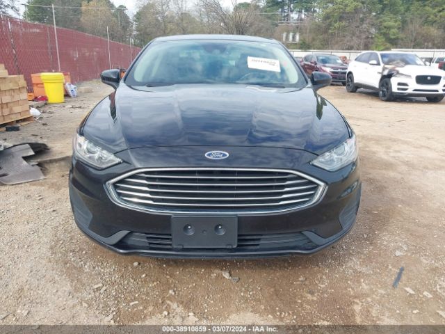 3FA6P0LU3KR224974 Ford Fusion Hybrid Se