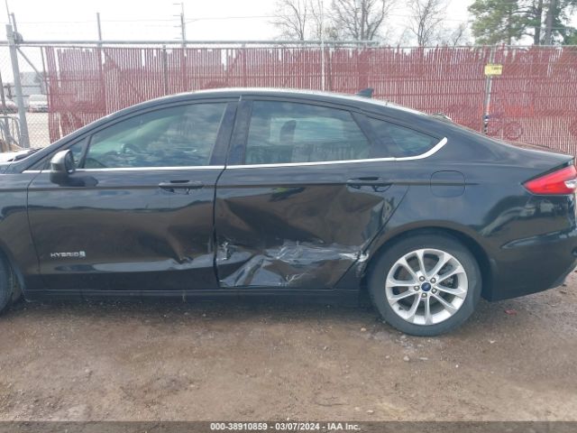 3FA6P0LU3KR224974 Ford Fusion Hybrid Se