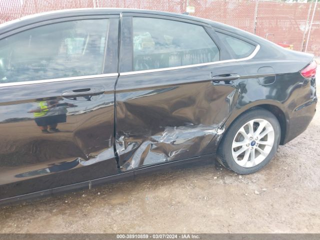 3FA6P0LU3KR224974 Ford Fusion Hybrid Se