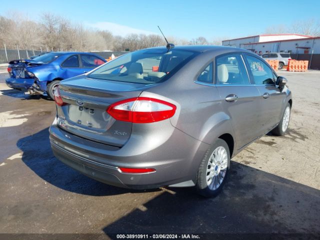 3FADP4CJ2EM191052 Ford Fiesta Titanium