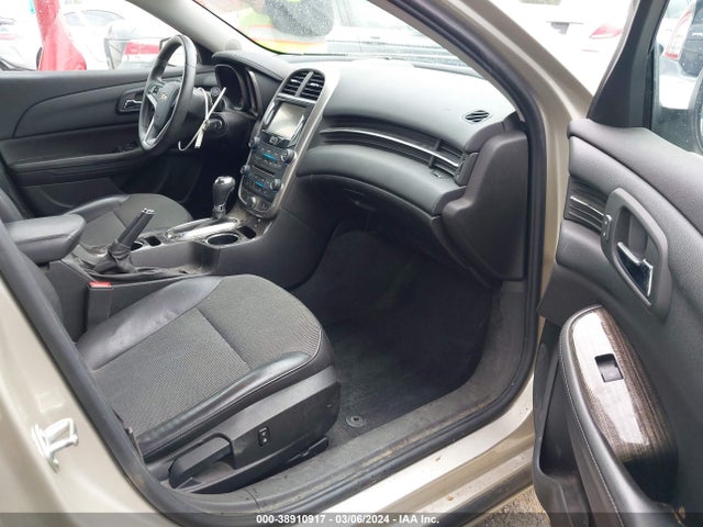 Chevrolet MALIBU 1LT 2015 1G11C5SL6FF103180 Image 5