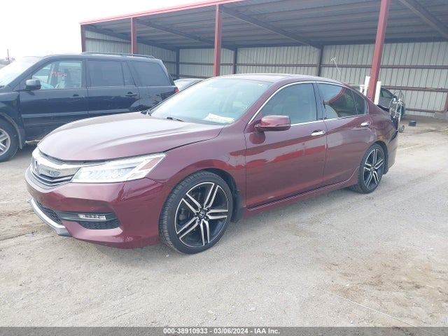 Honda Accord Touring 2016 1HGCR3F91GA030771 Image 2