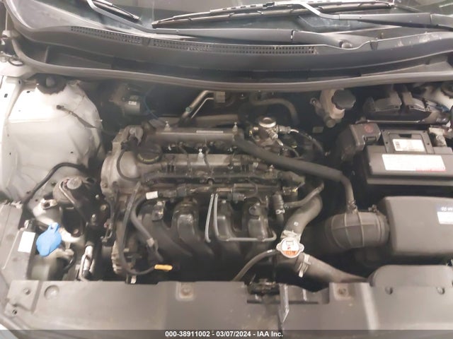 Hyundai Accent Value Edition 2017 KMHCT4AE4HU233725 Image 10