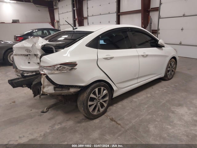Hyundai Accent Value Edition 2017 KMHCT4AE4HU233725 Image 4
