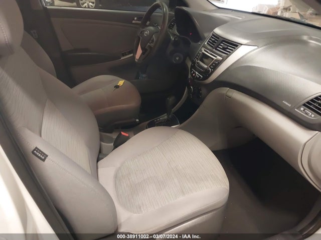 Hyundai Accent Value Edition 2017 KMHCT4AE4HU233725 Image 5