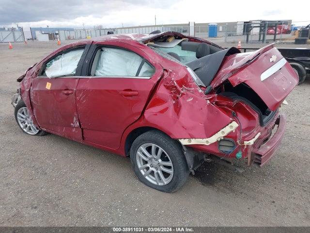 Chevrolet Sonic Lt Auto 2015 1G1JC5SG5F4135326 Image 3