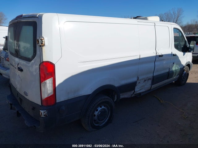 Ford Transit-150 2017 1FTYE9ZM5HKA23532 Image 4