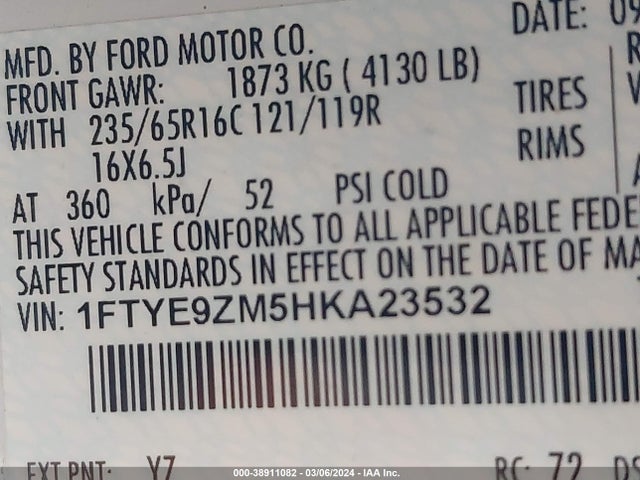 Ford Transit-150 2017 1FTYE9ZM5HKA23532 Image 9