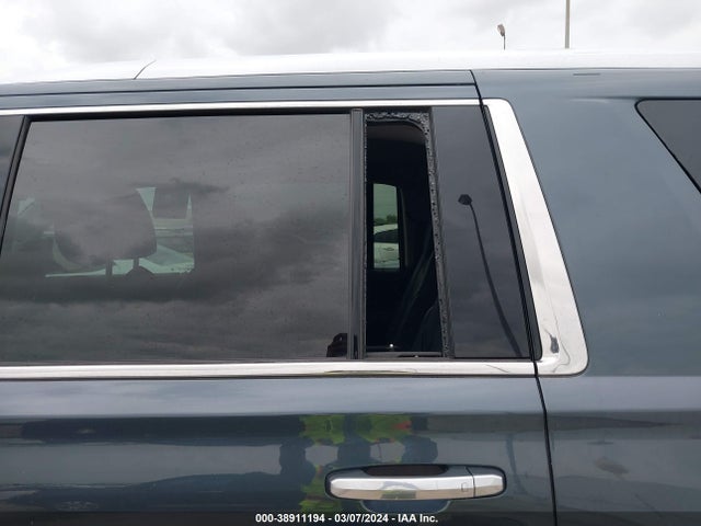 1GYS3HKJXLR172230 Cadillac Escalade Esv 2wd Luxury