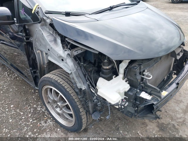 Honda FIT LX 2017 JHMGK5H57HS012098 Image 6