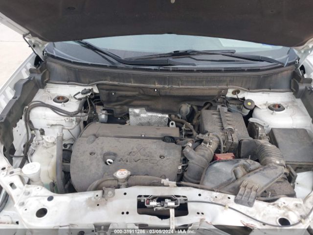 4A4AP3AUXFE035572 Mitsubishi Outlander Sport Es