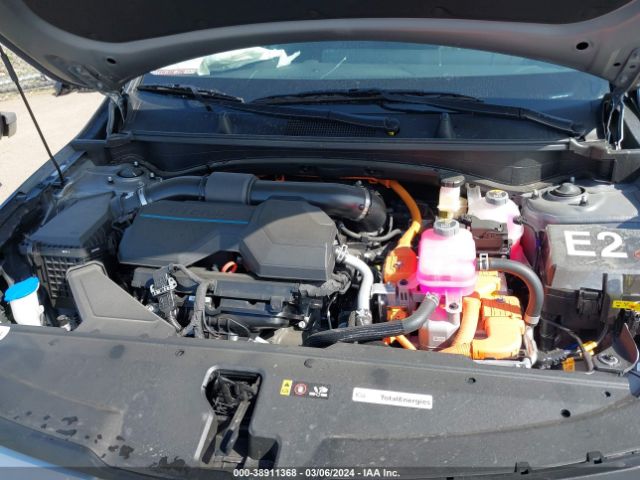 KNDPUCAG8P7112269 KIA Sportage Hybrid Lx