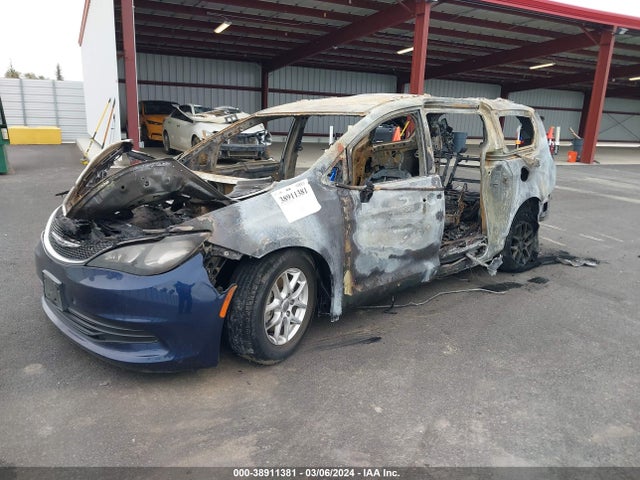 2C4RC1DG4LR156693 Chrysler Voyager Lxi