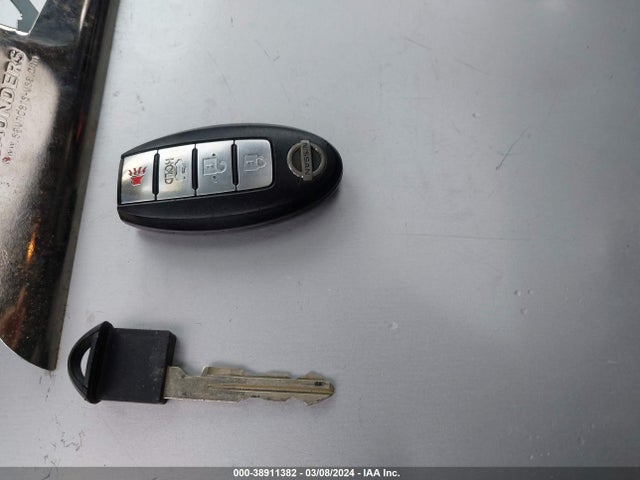 38911382 :رقم المزاد ، 3N1AB7AP3DL745291 vin ، 2013 Nissan Sentra Sr مزاد بيع