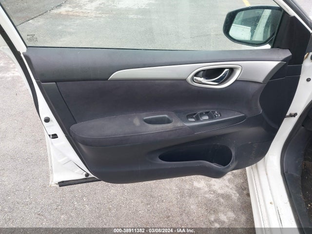 38911382 :رقم المزاد ، 3N1AB7AP3DL745291 vin ، 2013 Nissan Sentra Sr مزاد بيع