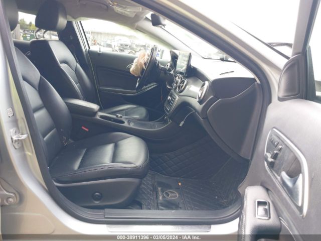 WDCTG4GB5FJ086331 Mercedes-Benz Gla 250 4matic
