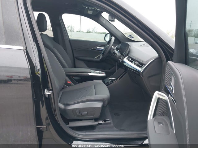 WBX73EF03P5X57369 BMW X1 Xdrive28i