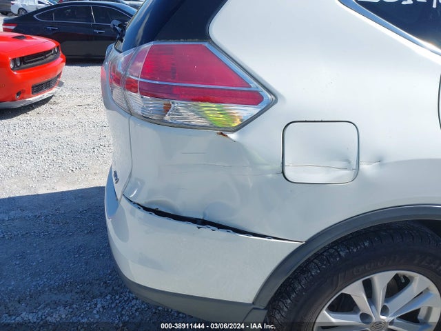Nissan ROGUE SV 2014 5N1AT2MT3EC755009 Image 13