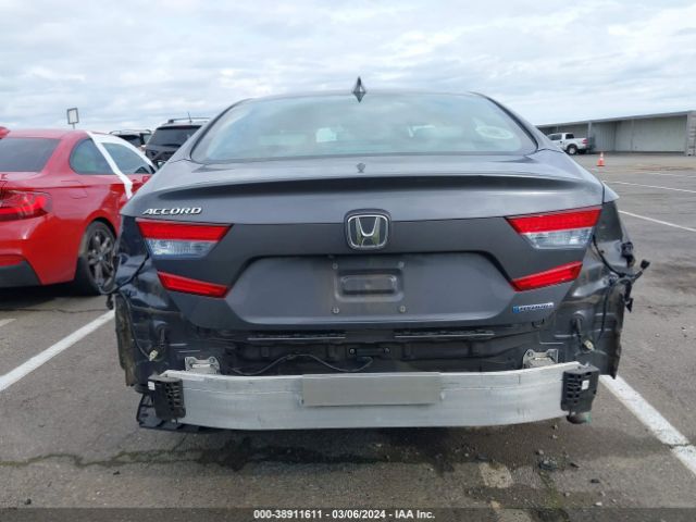 1HGCV3F44JA000686 Honda Accord Hybrid Ex
