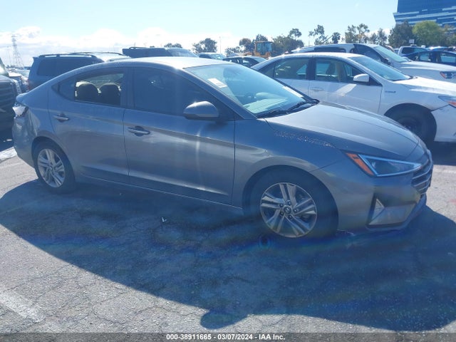 Hyundai ELANTRA SEL 2019 5NPD84LF3KH422500 Image 13