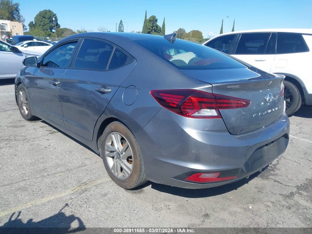 Hyundai ELANTRA SEL 2019 5NPD84LF3KH422500 Image 3
