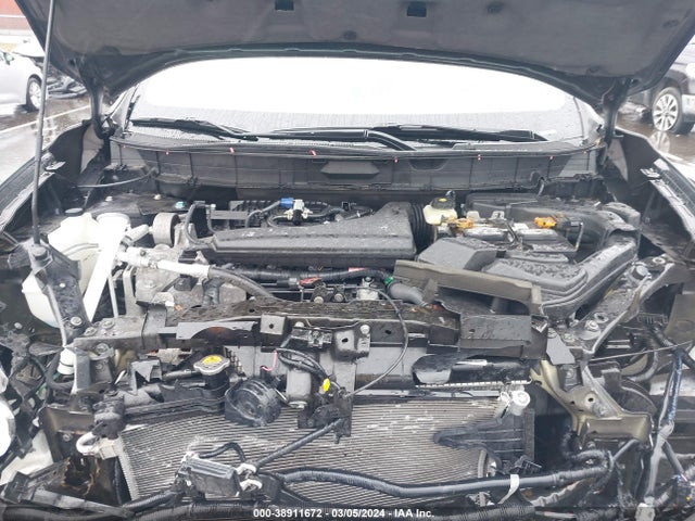 Nissan ROGUE SV 2018 5N1AT2MV6JC819636 Image 10