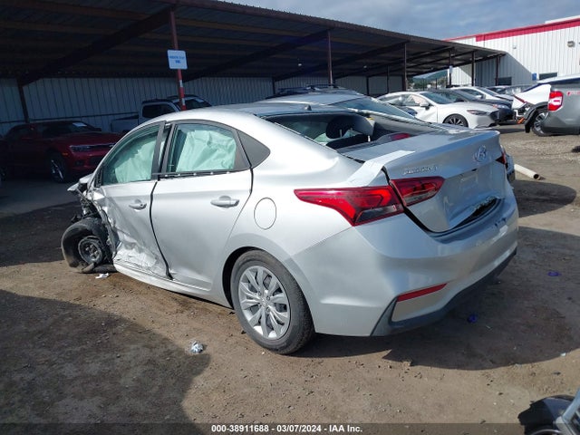 Hyundai ACCENT SE 2021 3KPC24A68ME147150 Image 3