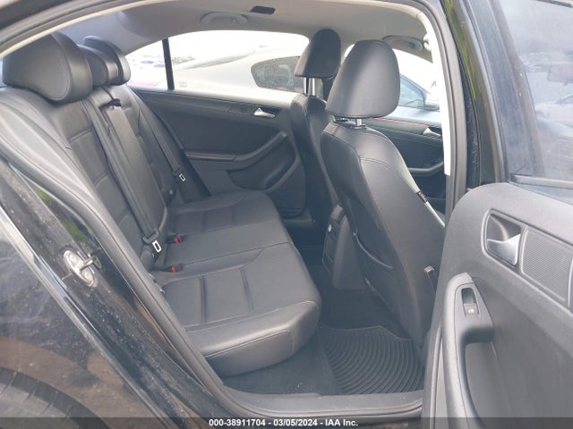 3VWD07AJ4EM376980 Volkswagen Jetta 1.8t Se