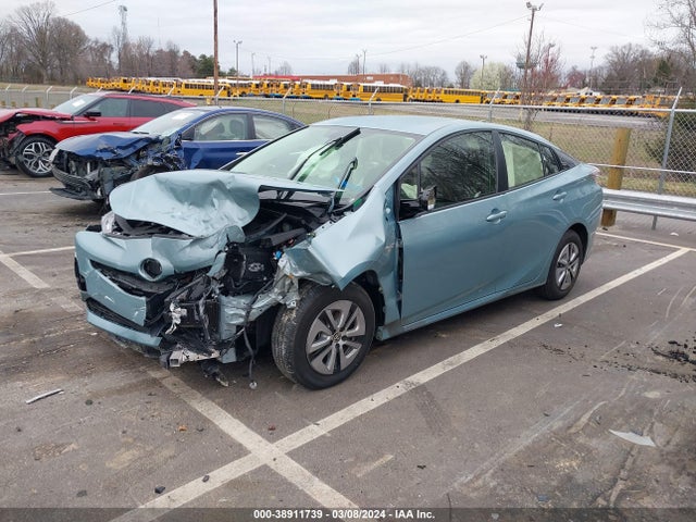 Toyota Prius Two Eco 2018 JTDKARFU6J3057873 Image 2