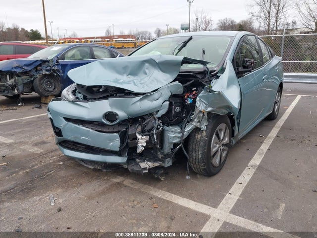 Toyota Prius Two Eco 2018 JTDKARFU6J3057873 Image 6
