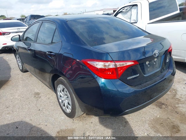 Toyota COROLLA LE 2019 5YFBURHEXKP898486 Image 3