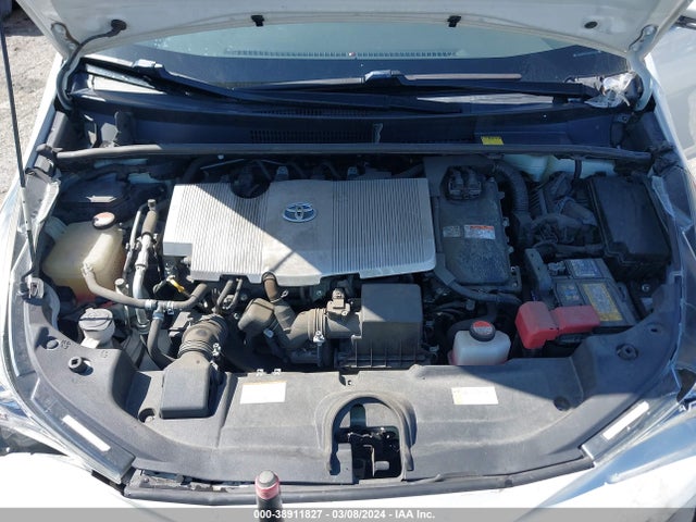 Toyota Prius Two 2016 JTDKBRFUXG3005524 Image 10