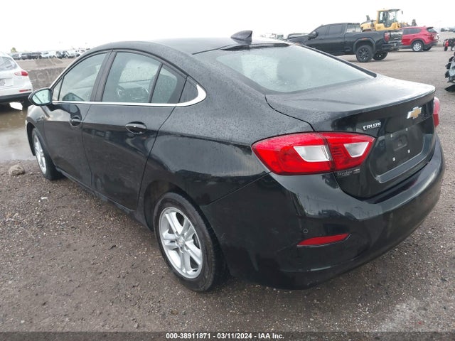 Chevrolet Cruze Lt Auto 2018 1G1BE5SM1J7185247 Image 3